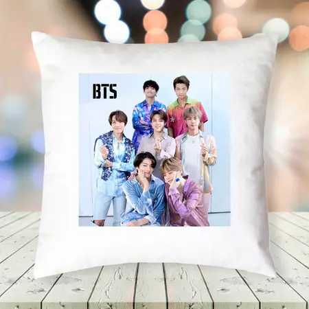 K-POP подушка 30х30 см 9016